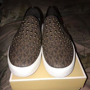 Michael Kors Slip one